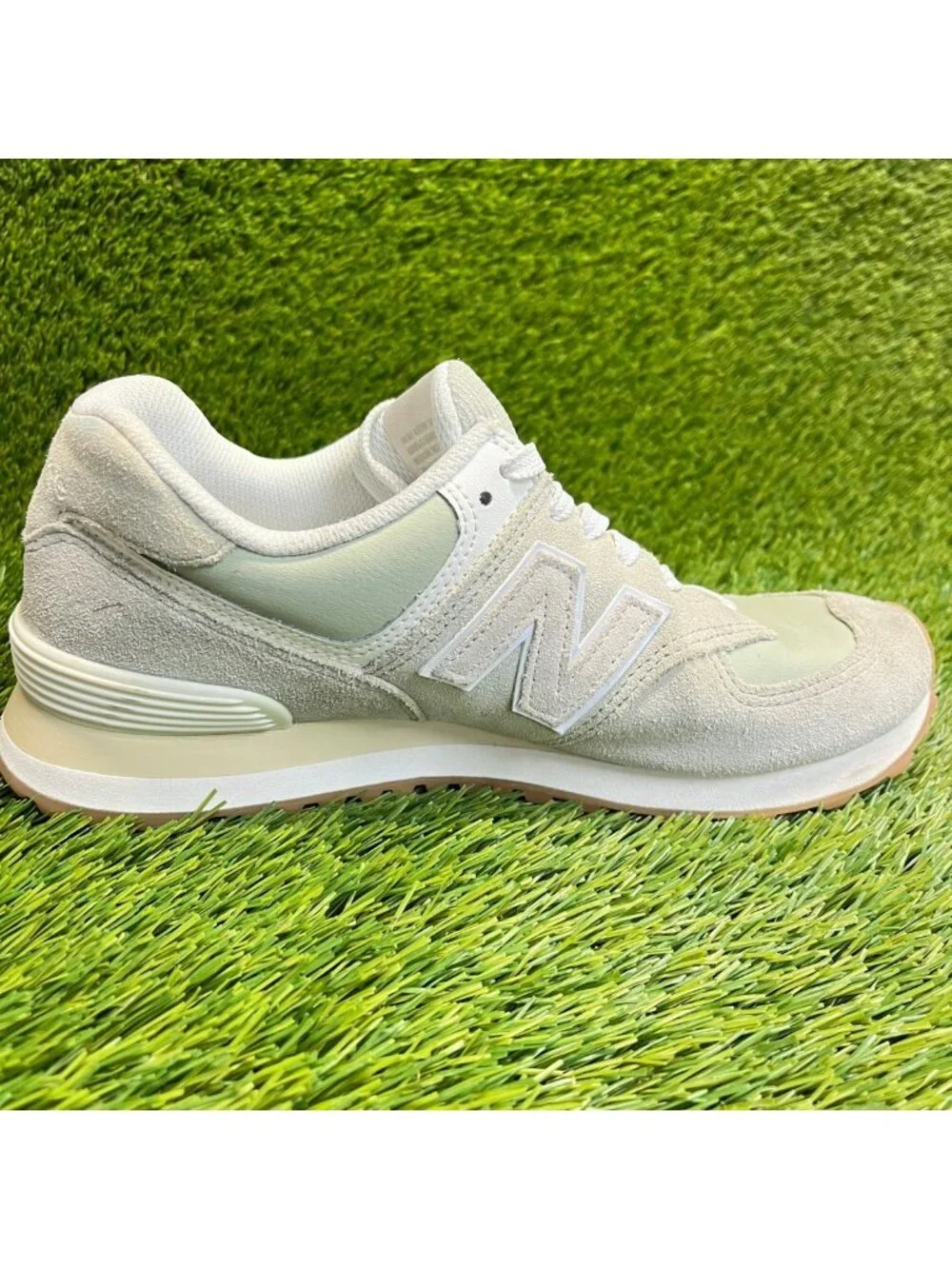 New Balance 574 Sage Green Gray Womens Size 10 Athletic Running Shoes Sneakers